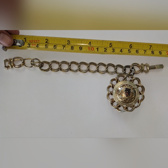 VTG GOLD TONE LARGE EUROPEAN CHARM BRACELET - Picture 11 of 13